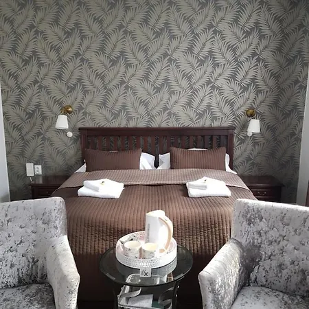 Amadeus Hotel